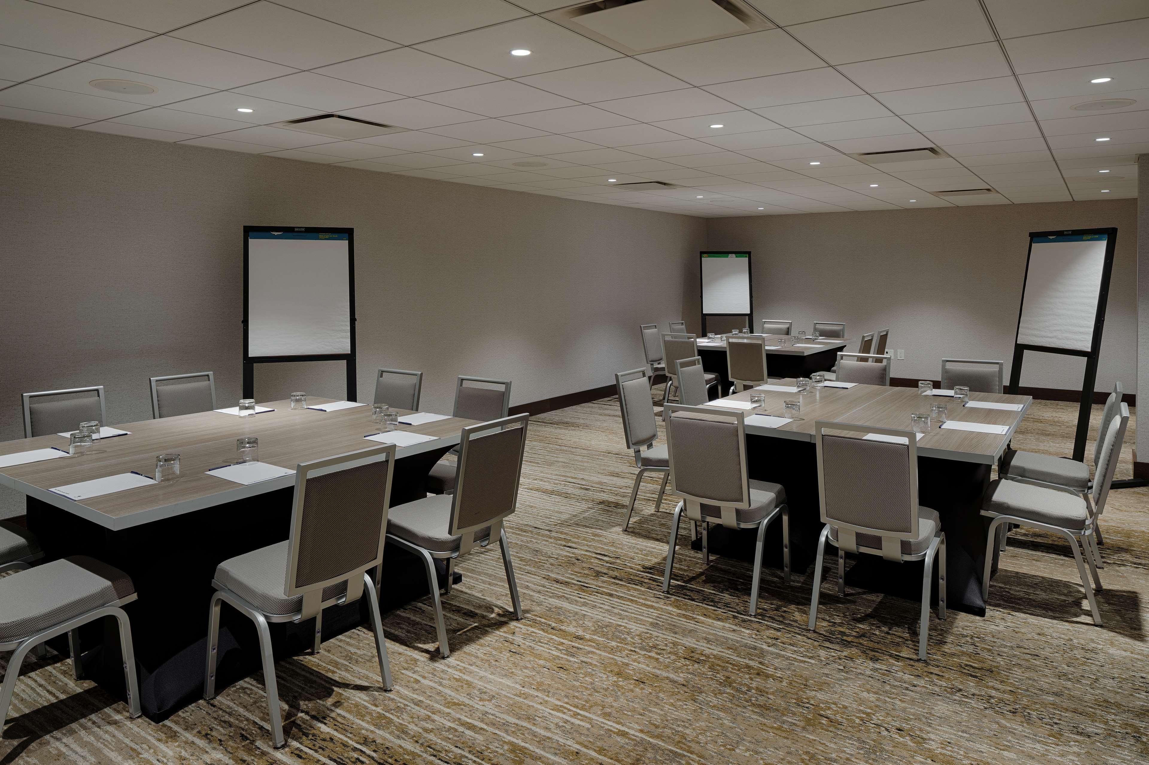 Готель The Kingsley Bloomfield Hills - A Doubletree By Hilton Екстер'єр фото